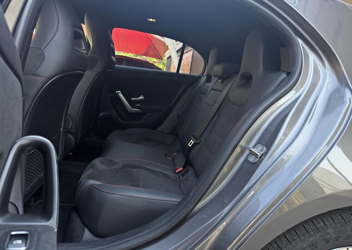 mercedes-benz-classe-a-2024-hibrido-a-gasolina-1332cc