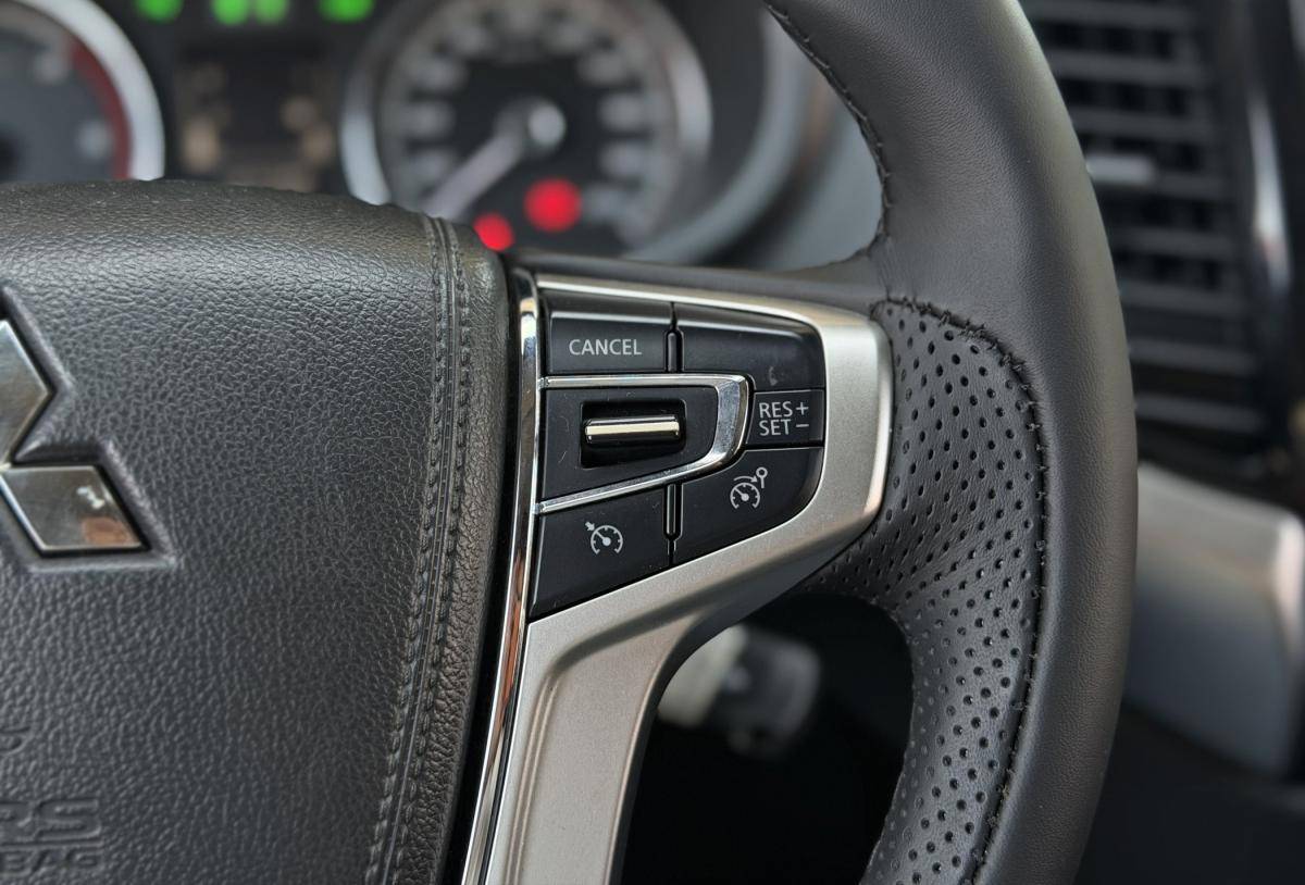 mitsubishi-l200-2019-diesel-2442cc