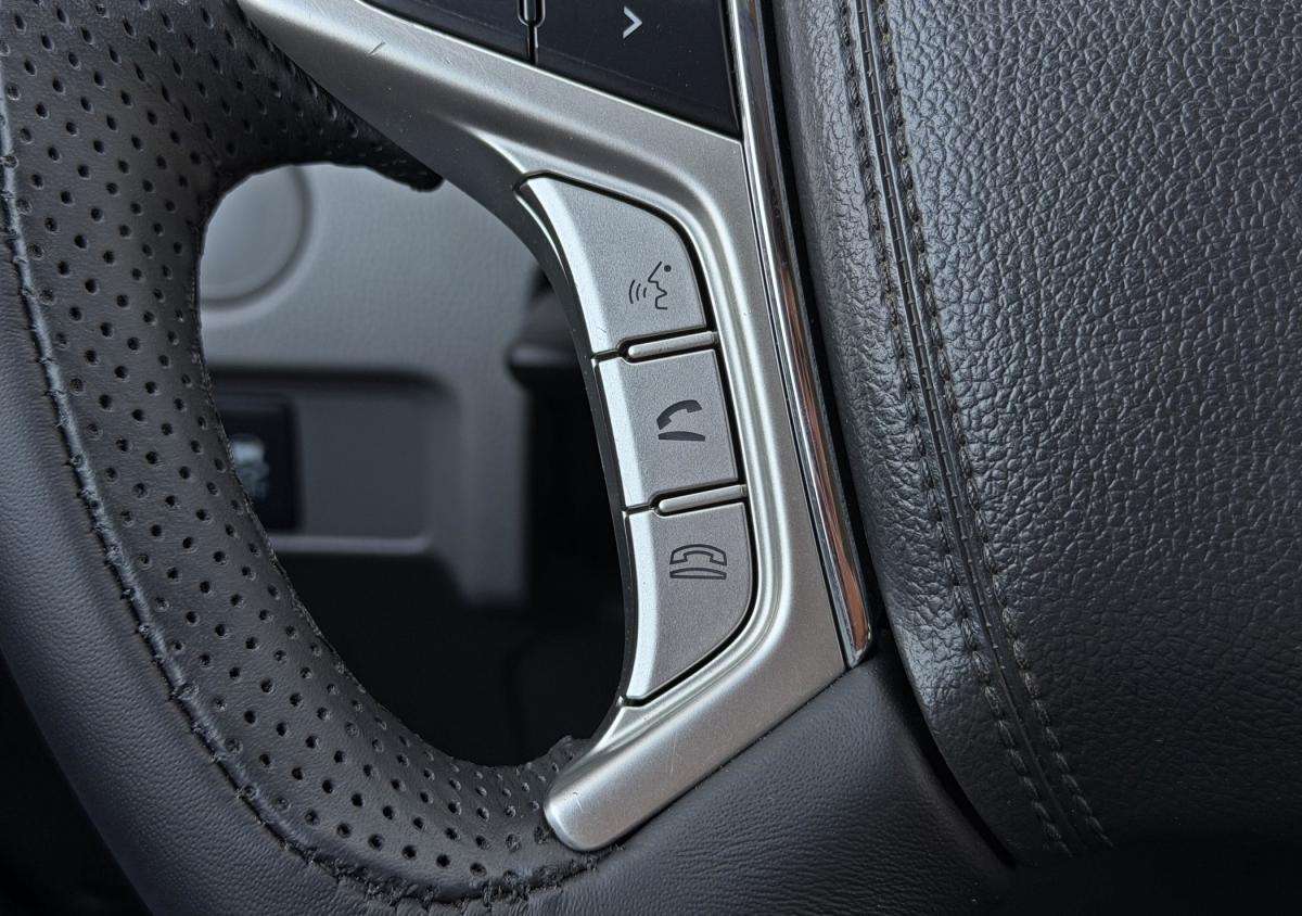 mitsubishi-l200-2019-diesel-2442cc