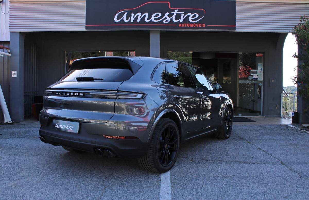 porsche-cayenne-2025-hibrido-a-gasolina-2995cc