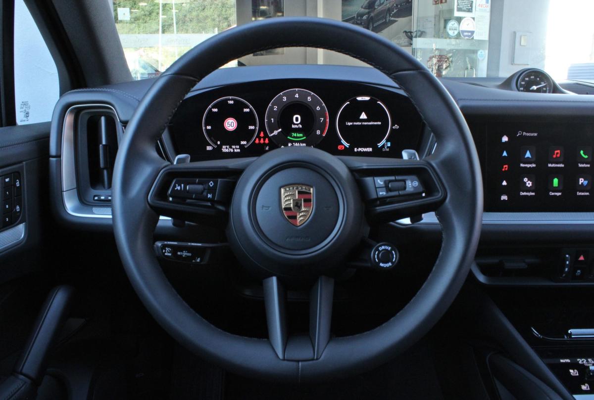 porsche-cayenne-2025-hibrido-a-gasolina-2995cc