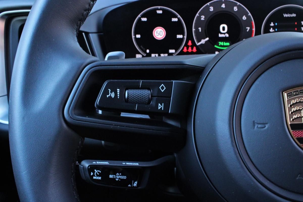 porsche-cayenne-2025-hibrido-a-gasolina-2995cc