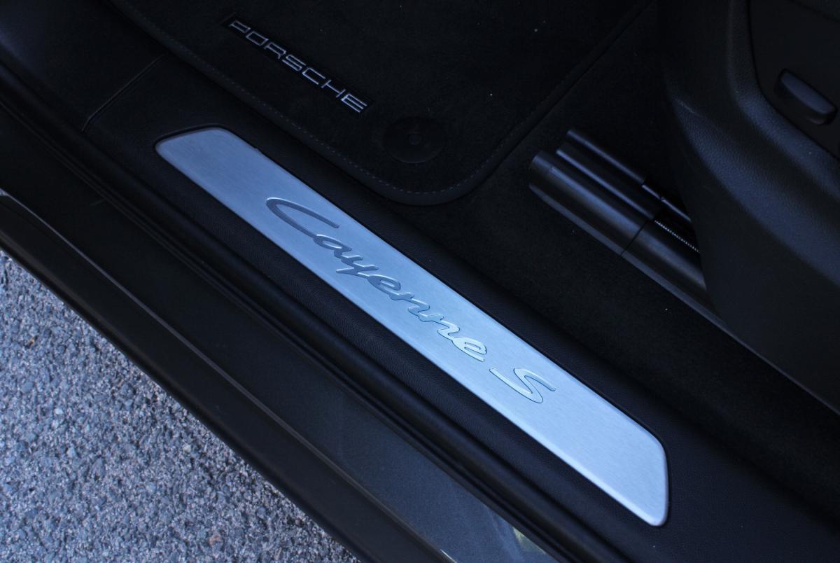 porsche-cayenne-2025-hibrido-a-gasolina-2995cc