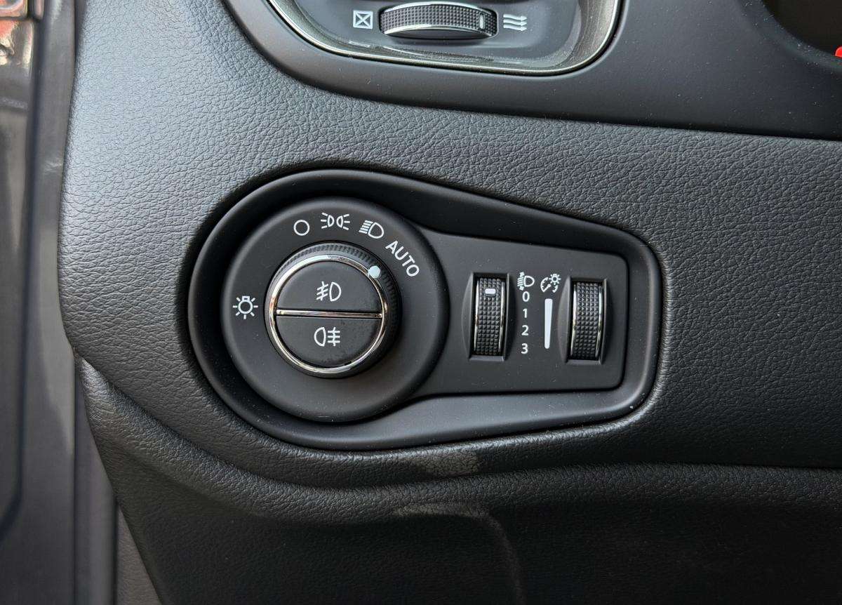 jeep-renegade-2024-gasolina-1469cc