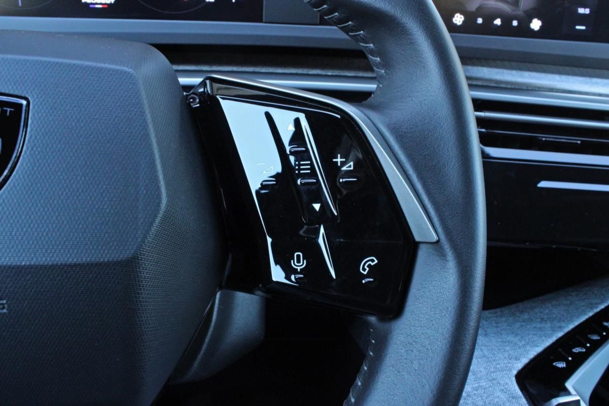 peugeot-3008-2025-gasolina-1199cc