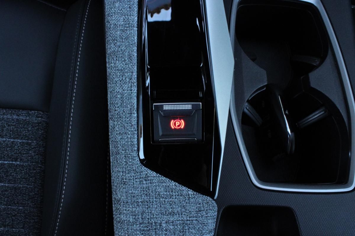 peugeot-3008-2025-gasolina-1199cc