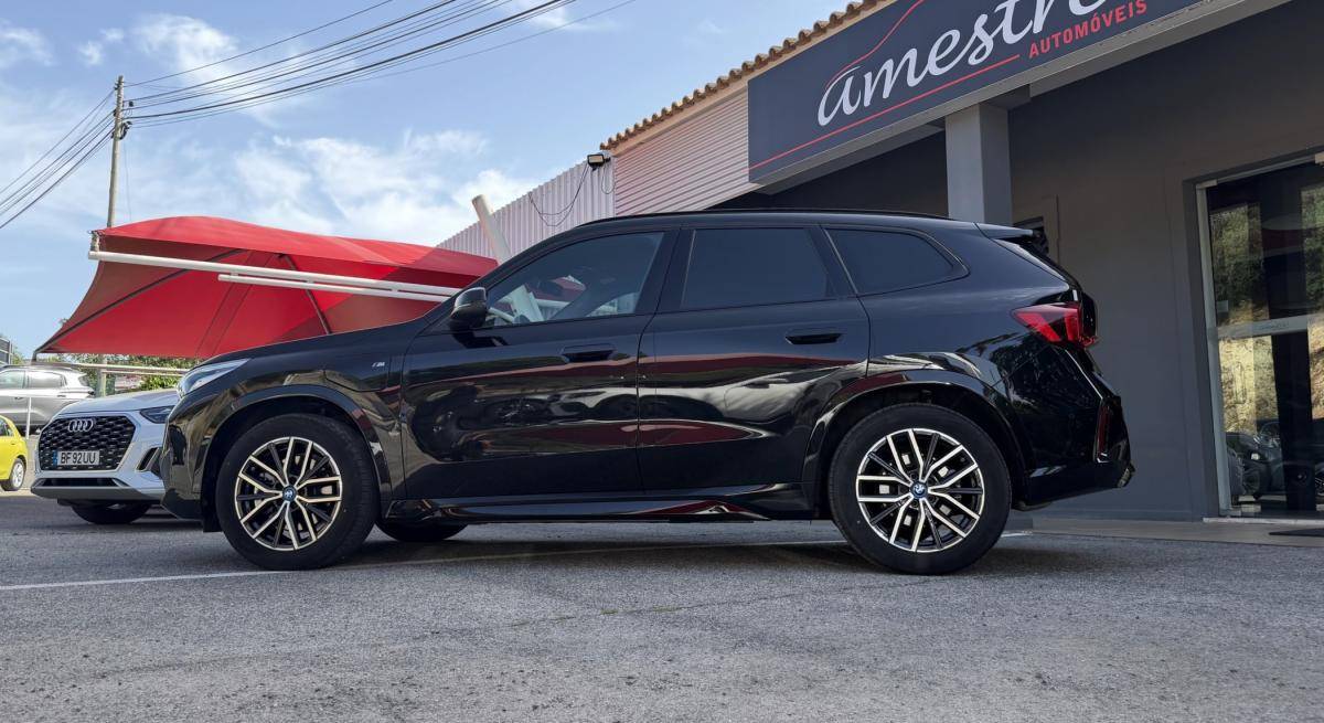bmw-x1-2025-hibrido-a-gasolina-1499cc