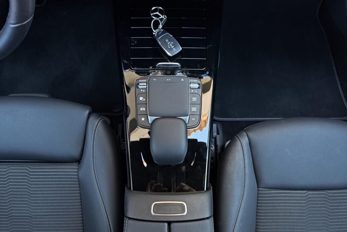 mercedes-benz-classe-a-2022-gasolina-1332cc