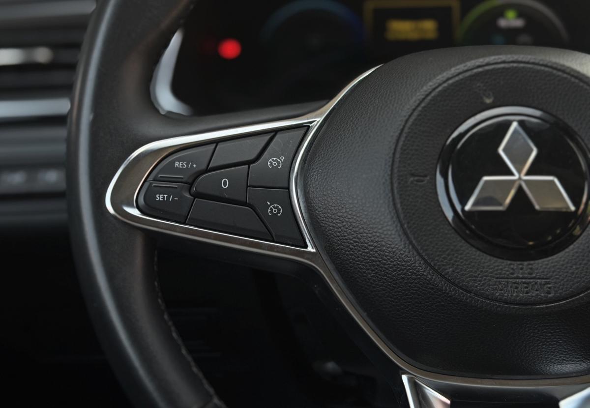 mitsubishi-asx-2024-hibrido-a-gasolina-1598cc