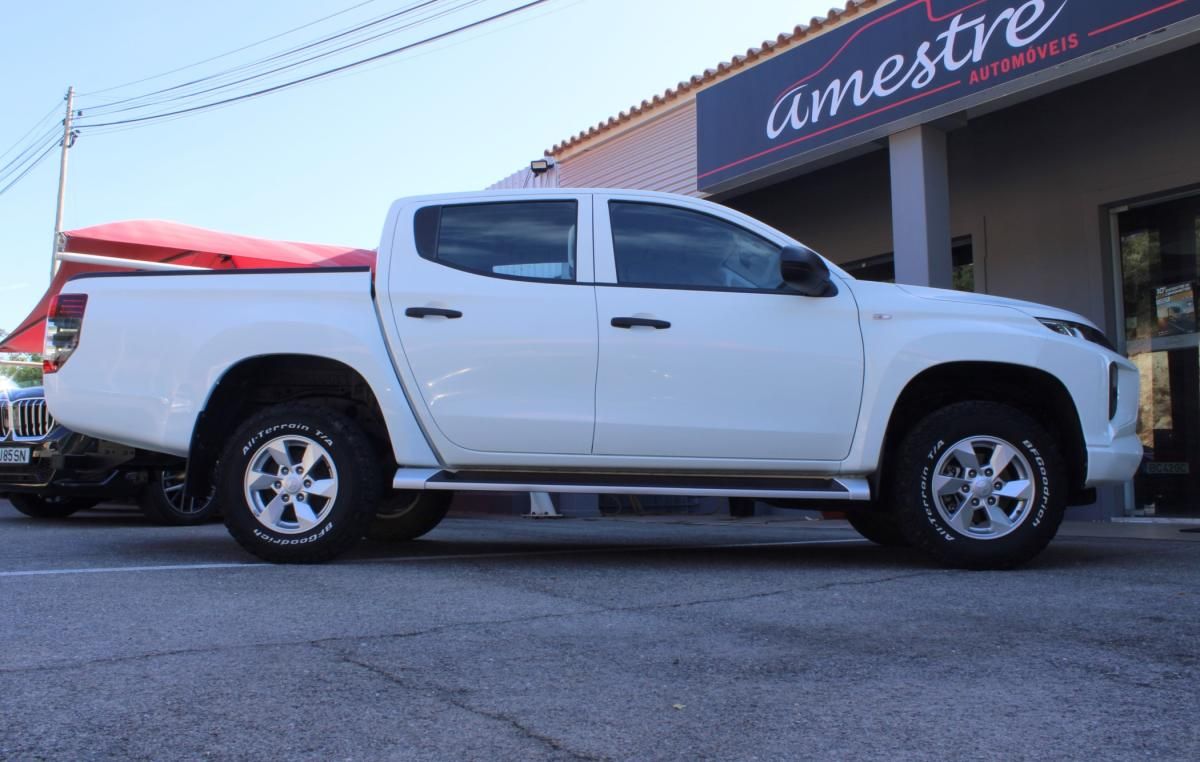 mitsubishi-l200-2022-diesel-2268cc