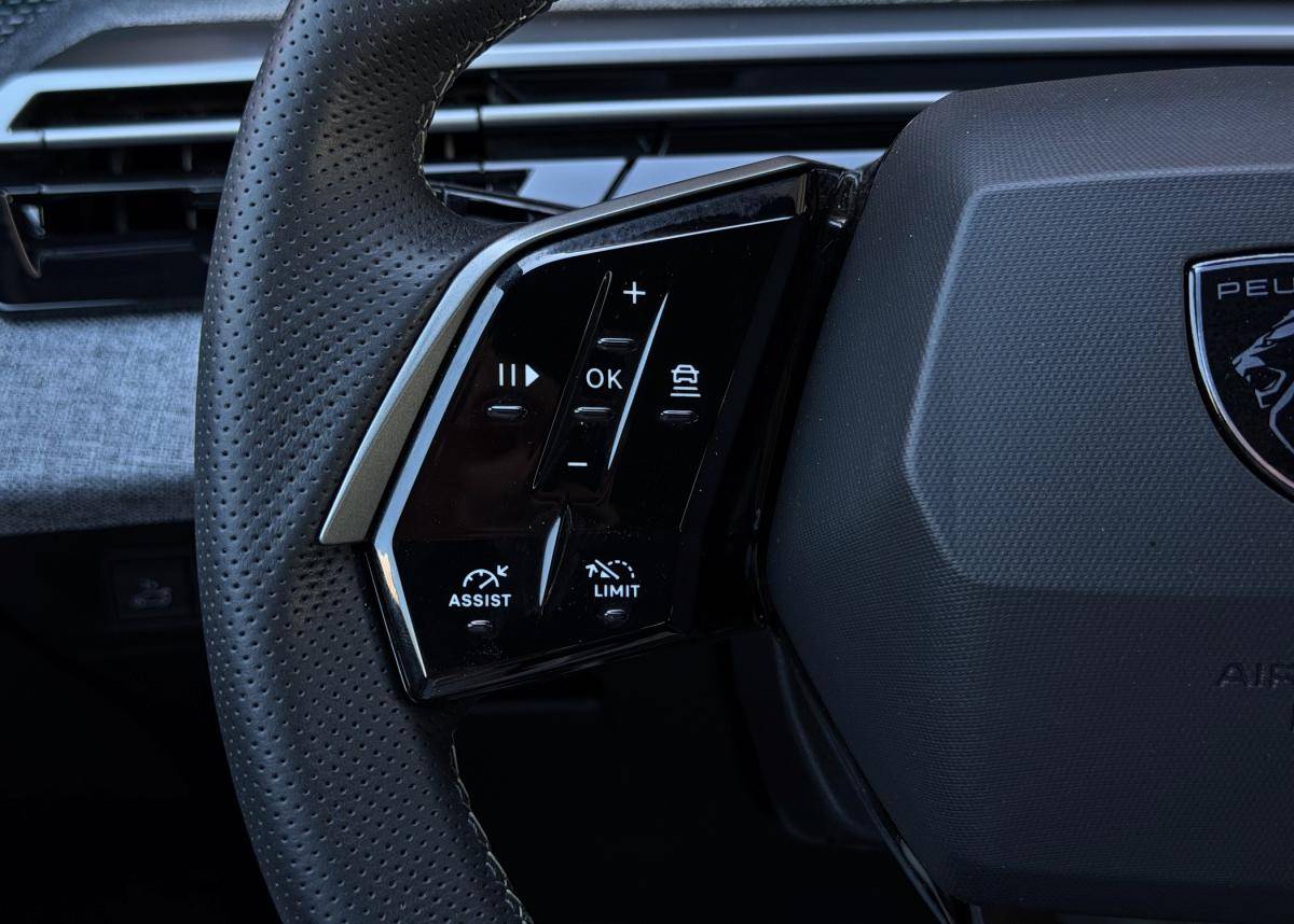 peugeot-3008-2025-hibrido-a-gasolina-1199cc