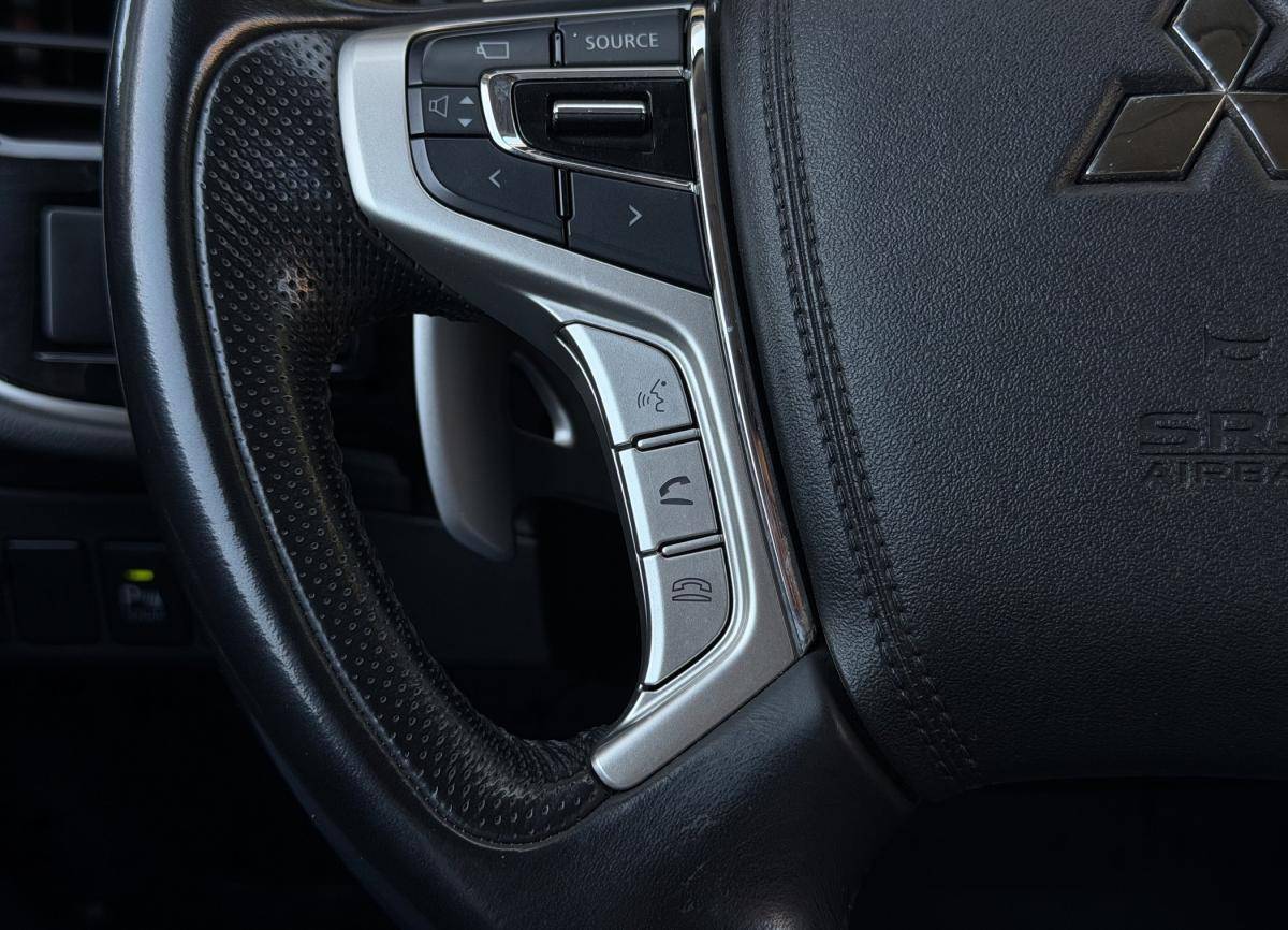 mitsubishi-outlander-2016-hibrido-a-gasolina-1998cc