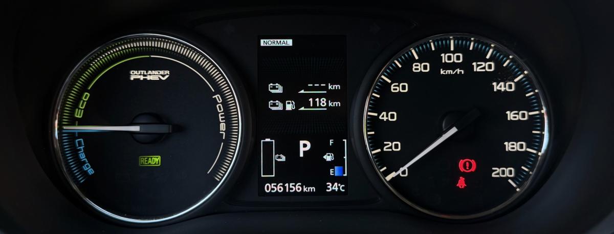 mitsubishi-outlander-2016-hibrido-a-gasolina-1998cc