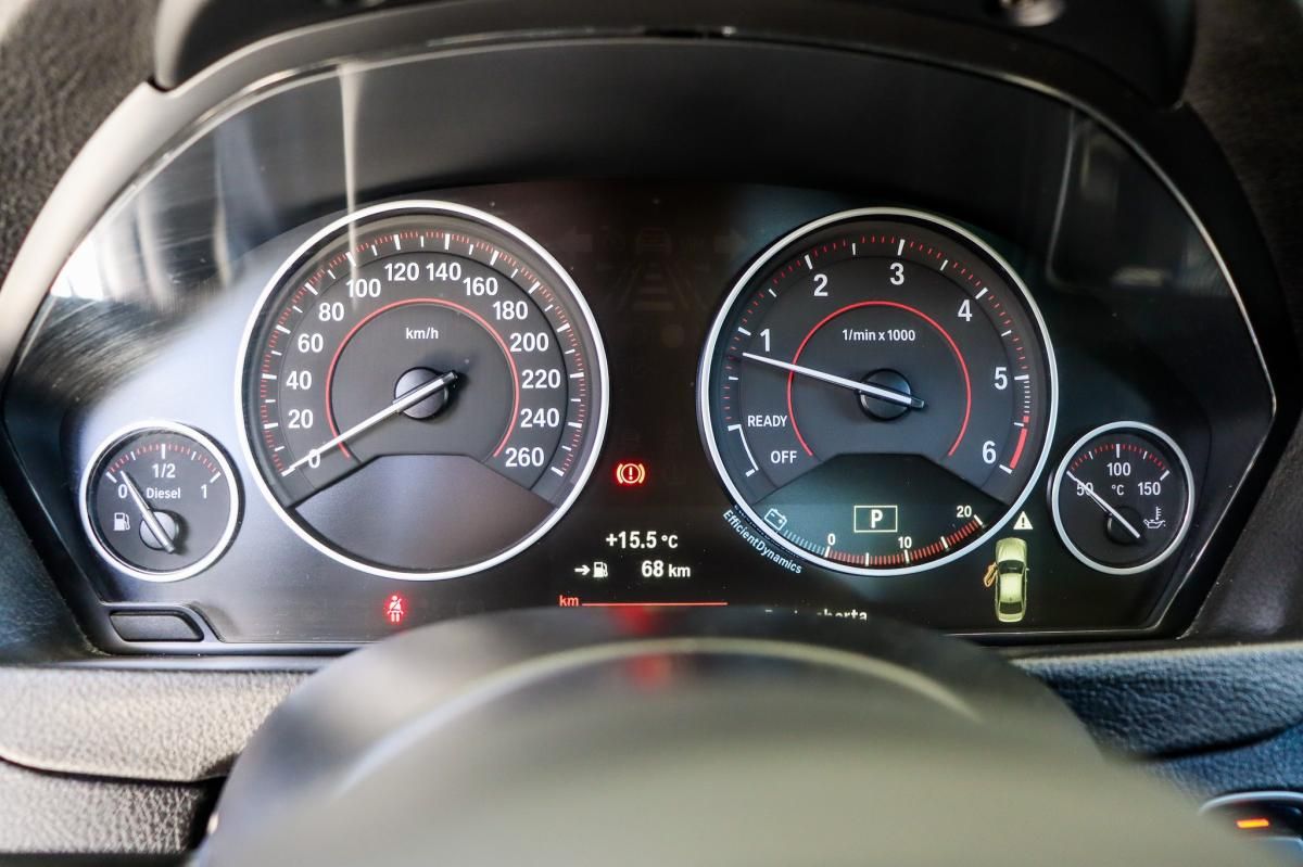 bmw-serie-3-2015-diesel-1995cc