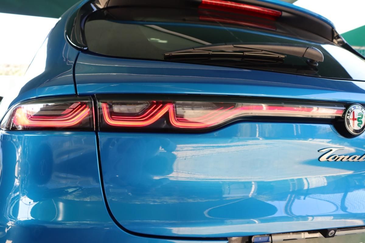 alfa-romeo-tonale-2023-hibrido-a-gasolina-1332cc