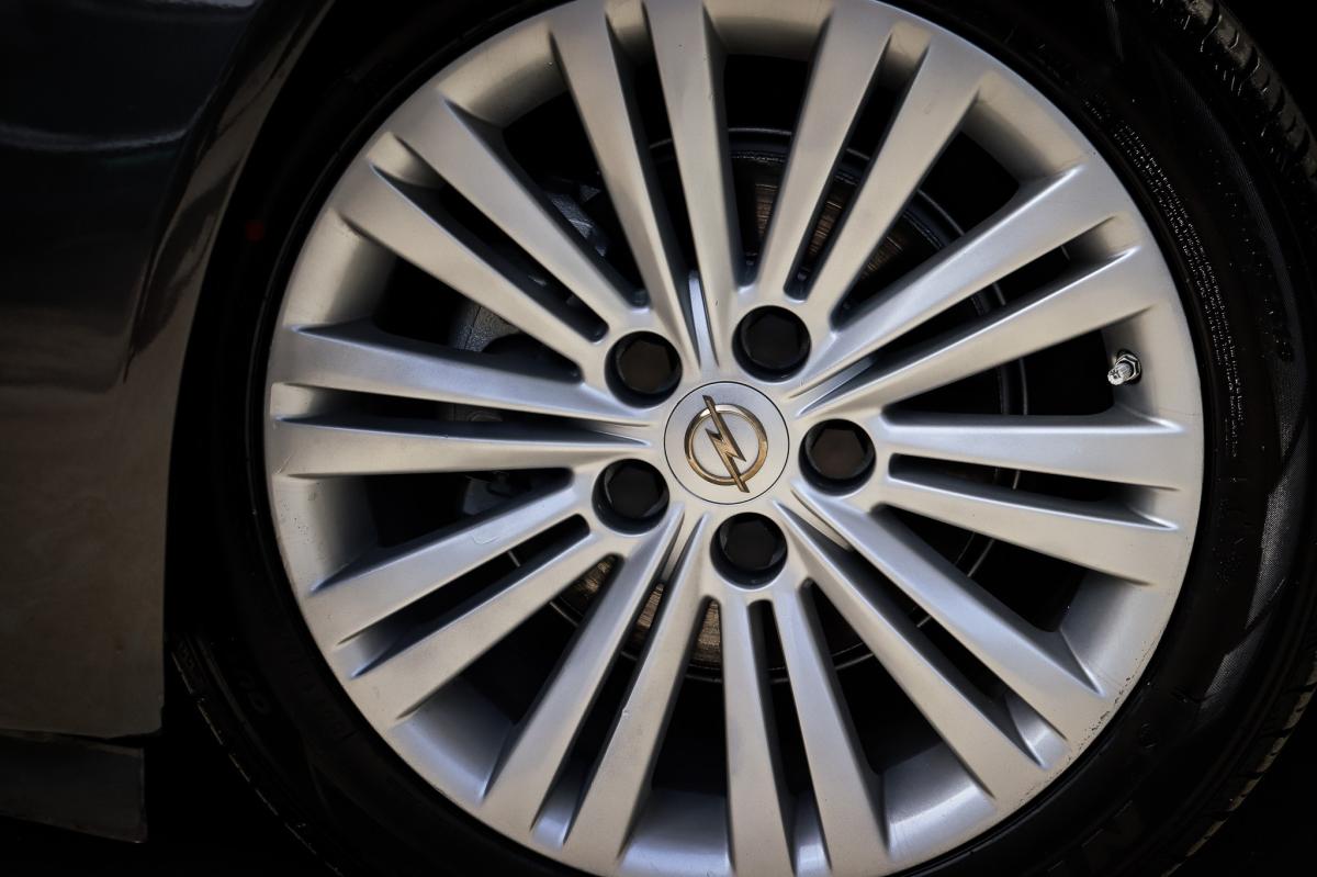 opel-insignia-sports-tourer-2013-diesel-1956cc