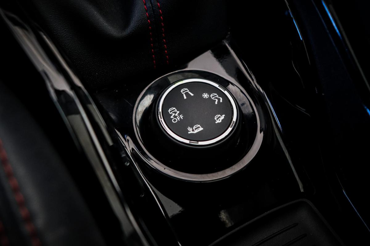 peugeot-2008-2017-gasolina-1199cc