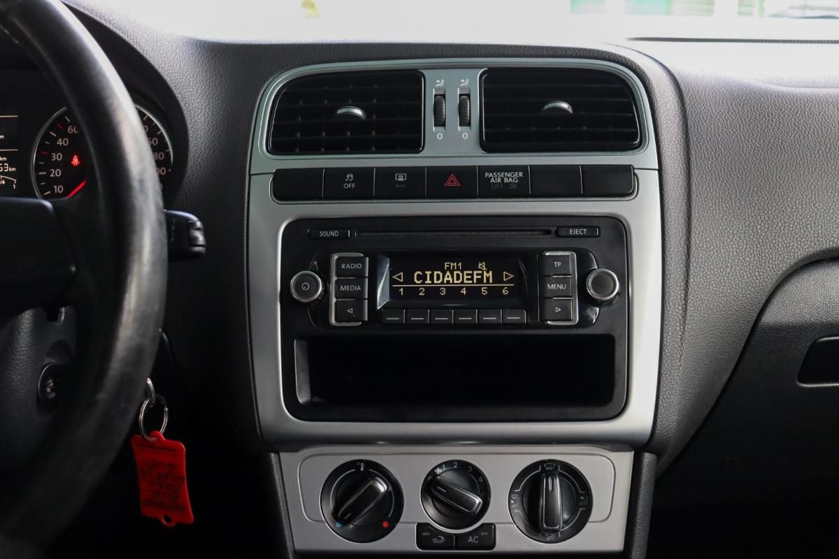 volkswagen-polo-2013-gasolina-1197cc