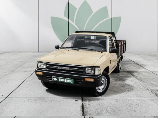 toyota-hilux-1990-diesel-2446cc