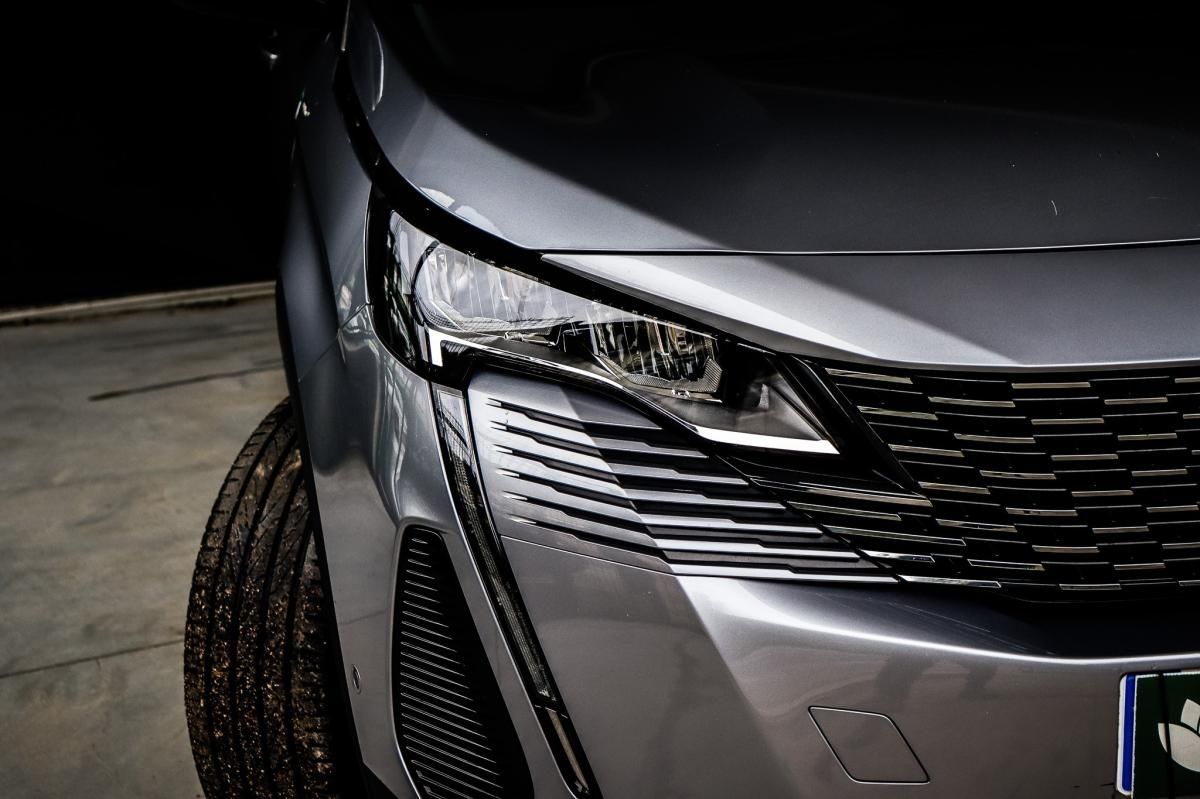 peugeot-3008-2022-hibrido-a-gasolina-1598cc