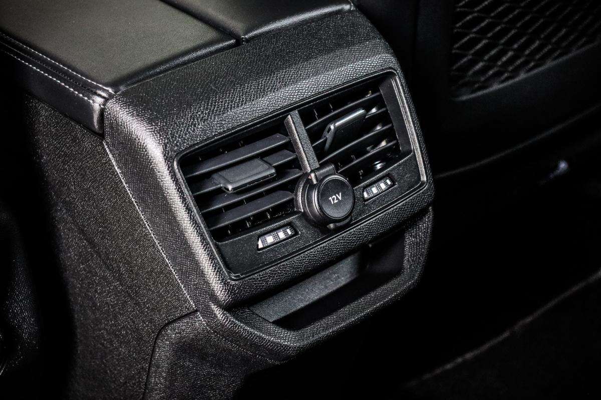 peugeot-3008-2022-hibrido-a-gasolina-1598cc