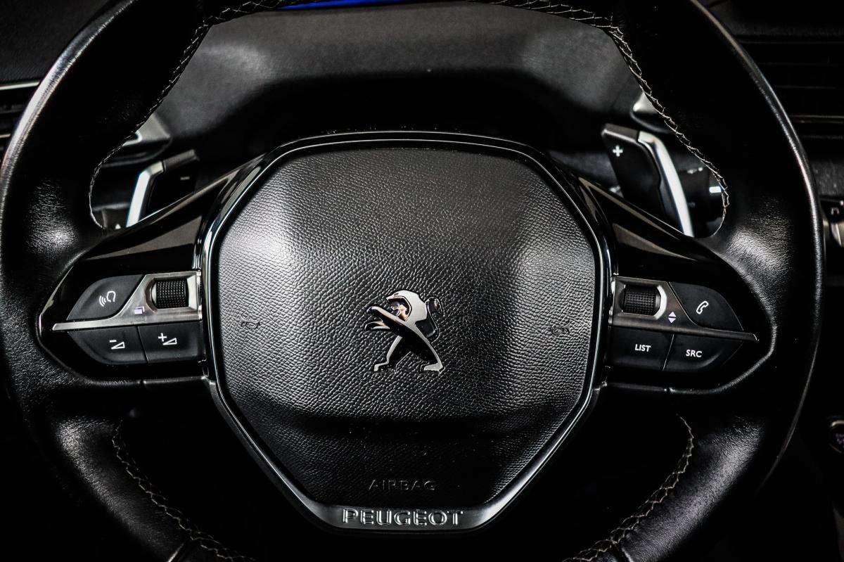 peugeot-3008-2022-hibrido-a-gasolina-1598cc