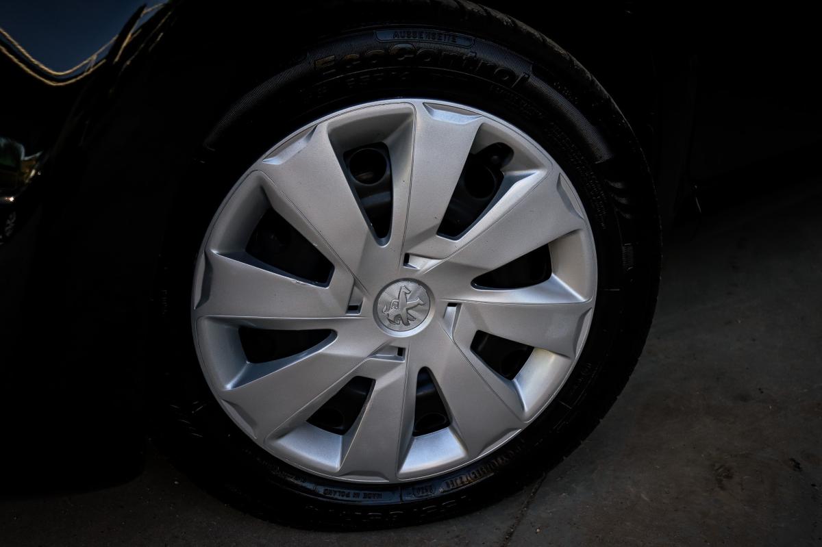 peugeot-107-2013-gasolina-998cc