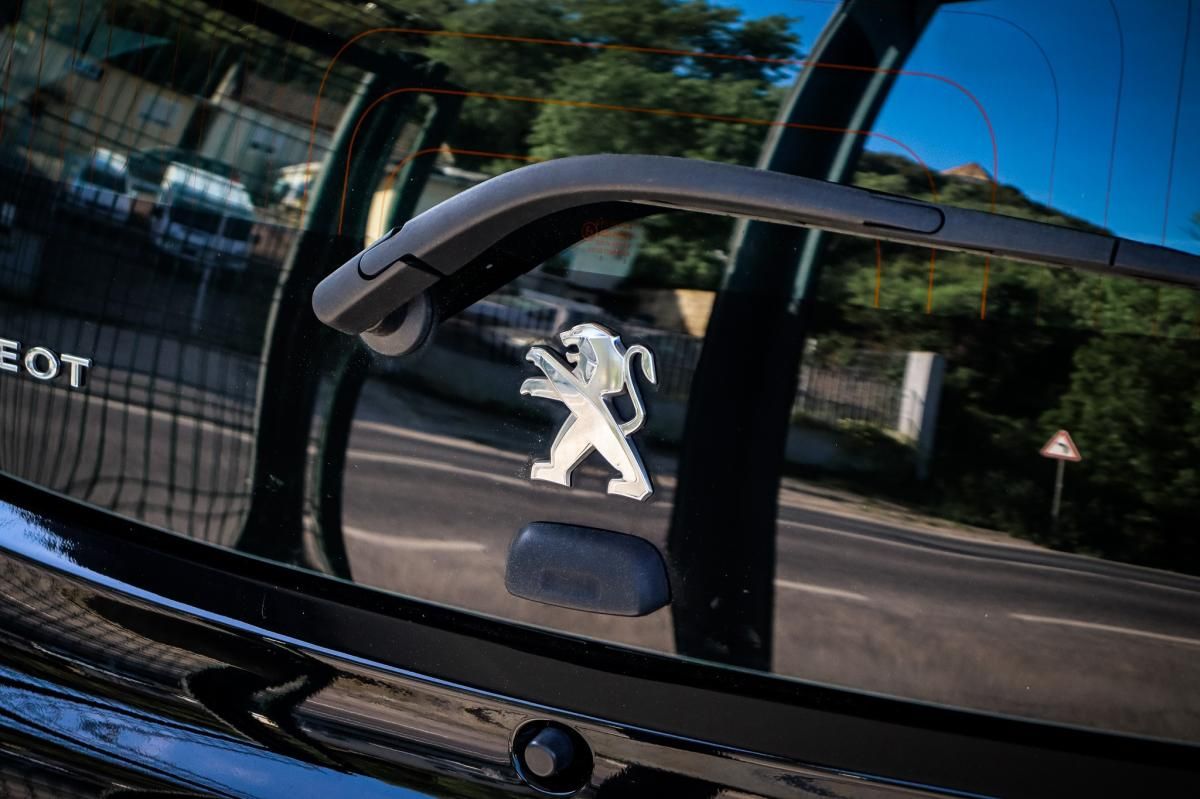 peugeot-107-2013-gasolina-998cc