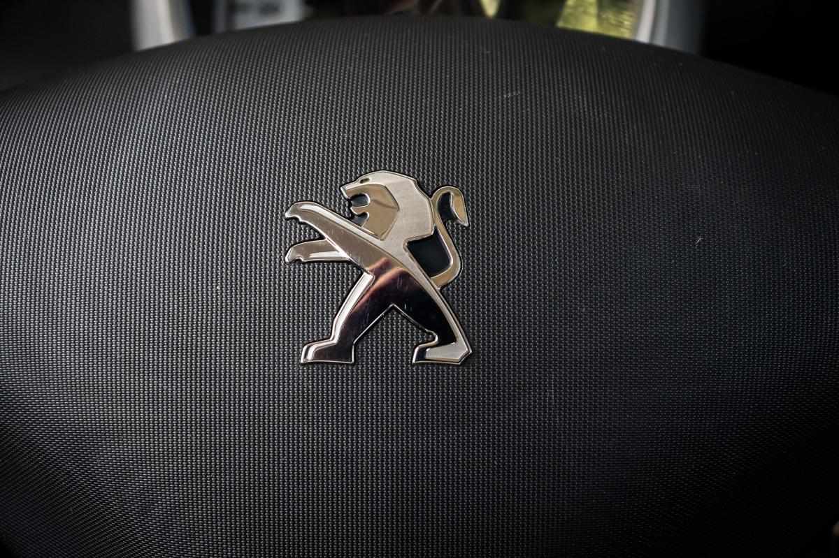 peugeot-107-2013-gasolina-998cc