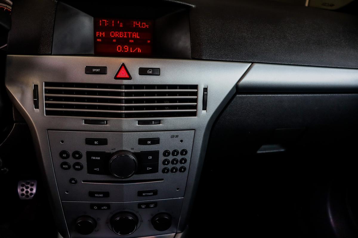 opel-astra-gtc-2010-diesel-1910cc