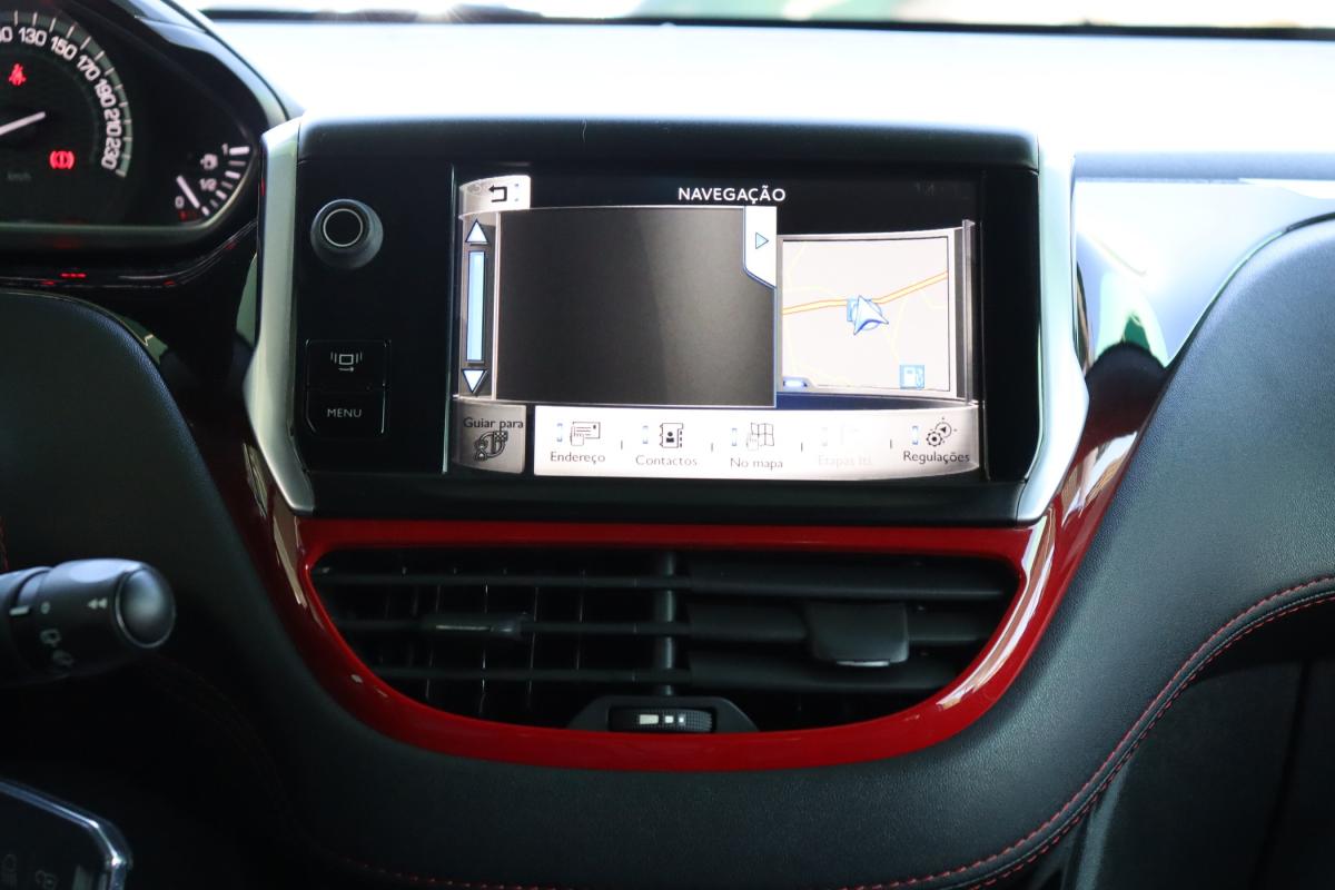peugeot-208-2013-gasolina-1598cc