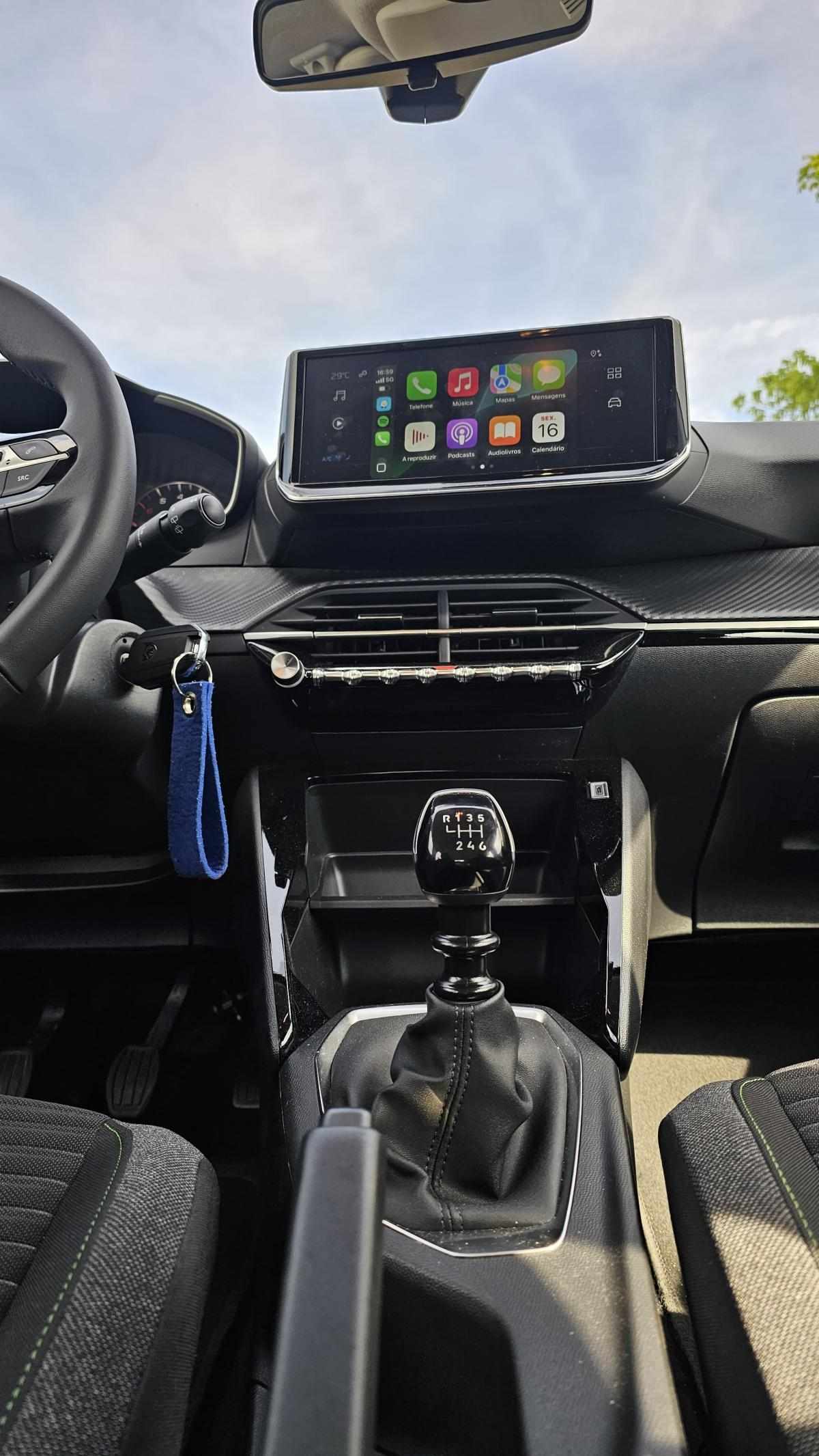 peugeot-208-1-2-puretech-2024-gasolina-1199cc