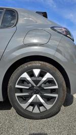peugeot-208-1-2-puretech-2024-gasolina-1199cc