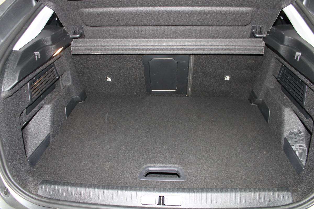 citroen-e-c4-2025-eletrico-0cc