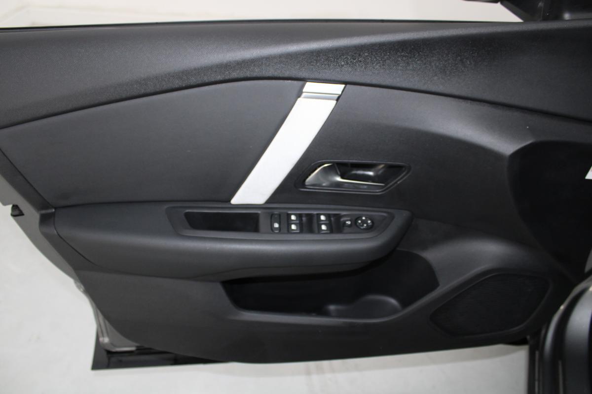 citroen-e-c4-2025-eletrico-0cc