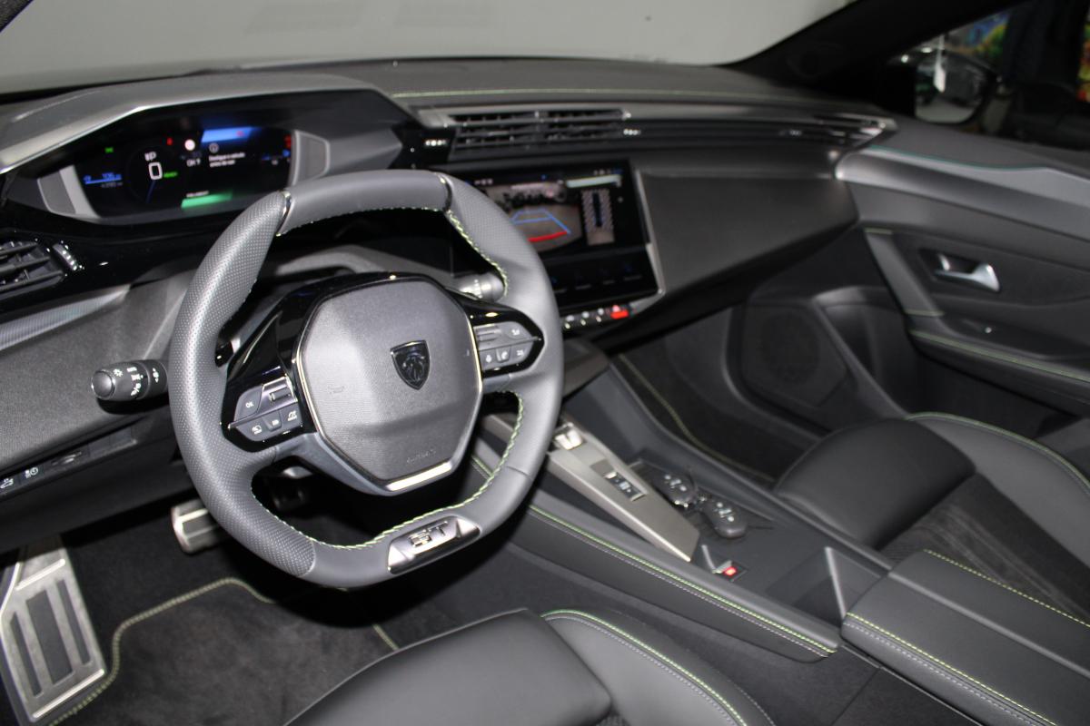 peugeot-e-208-2025-eletrico-0cc