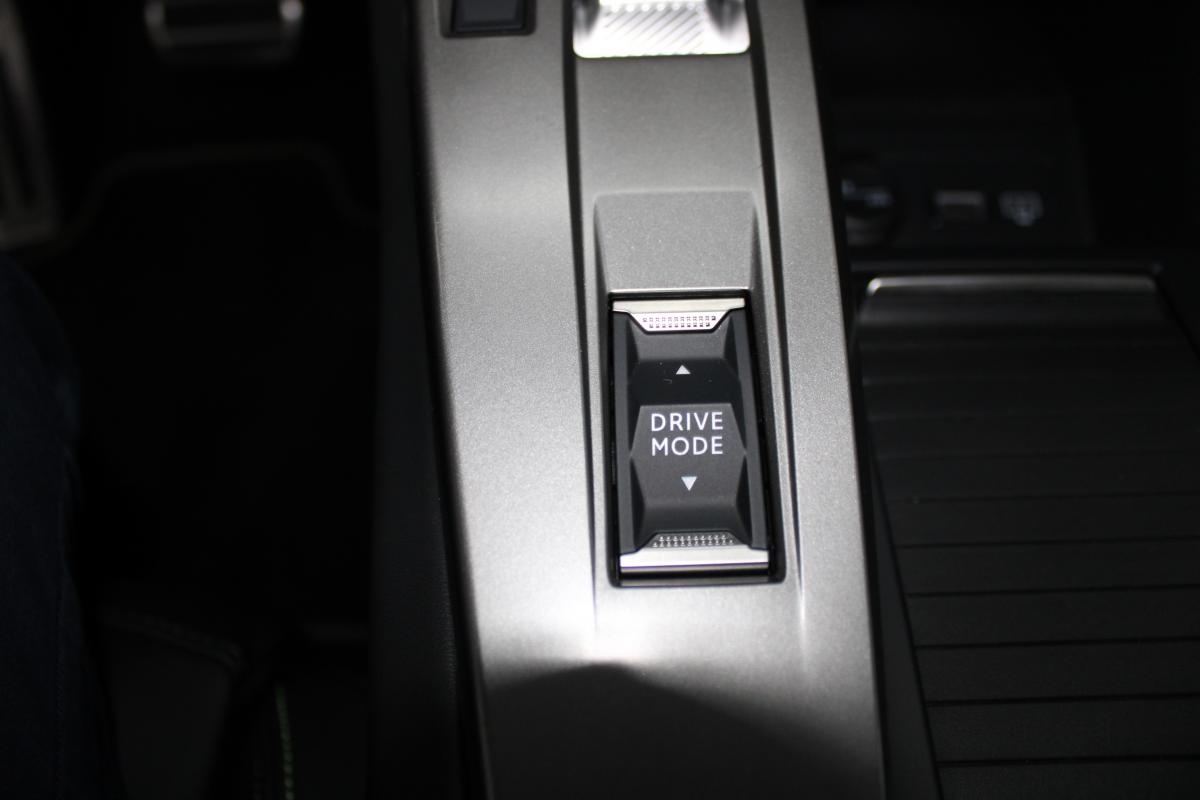 peugeot-e-208-2025-eletrico-0cc
