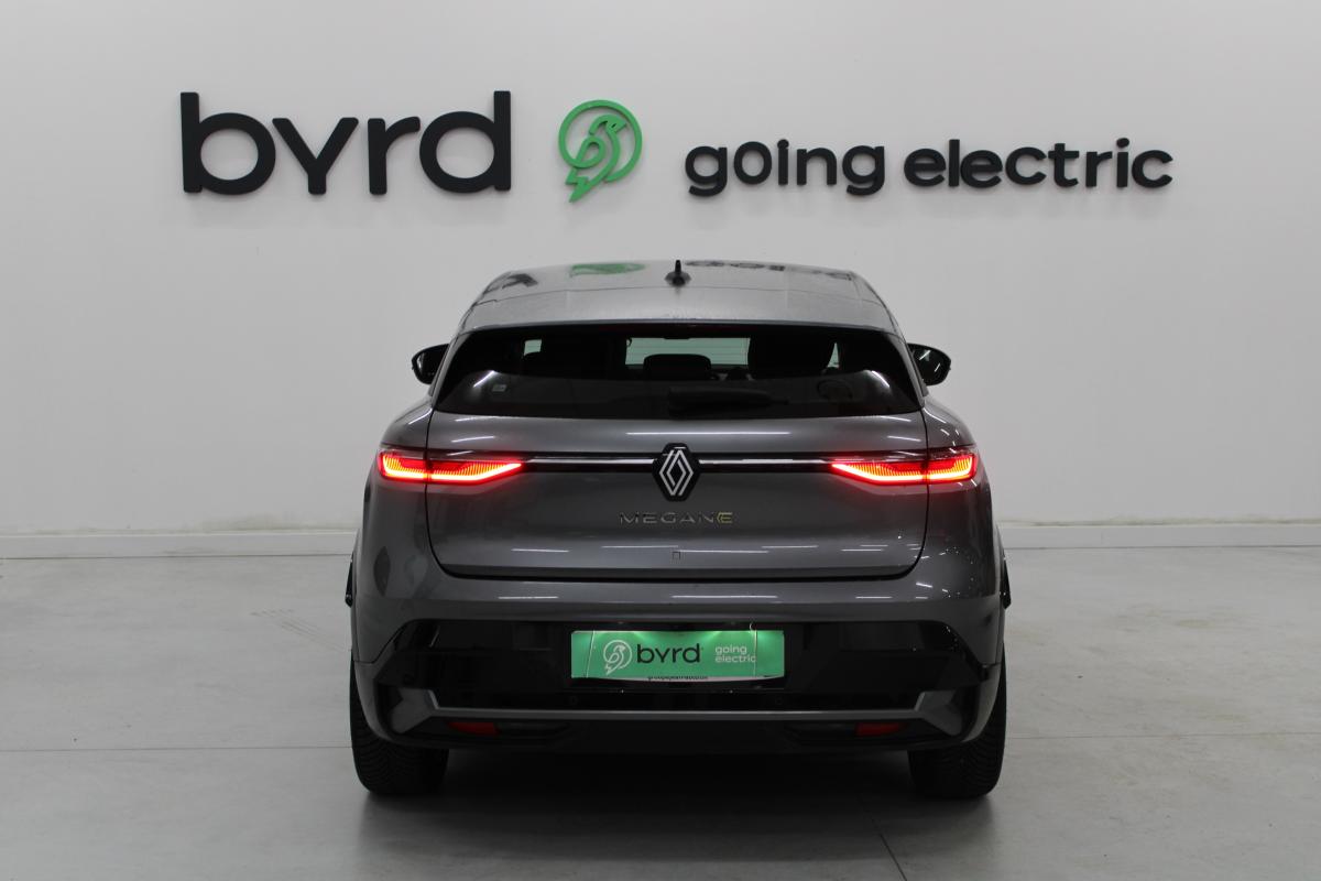 renault-megane-e-tech-2023-eletrico-0cc