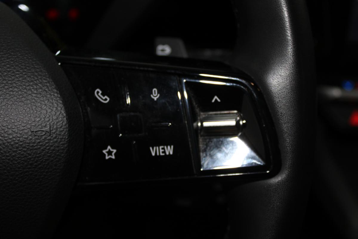 renault-megane-e-tech-2023-eletrico-0cc