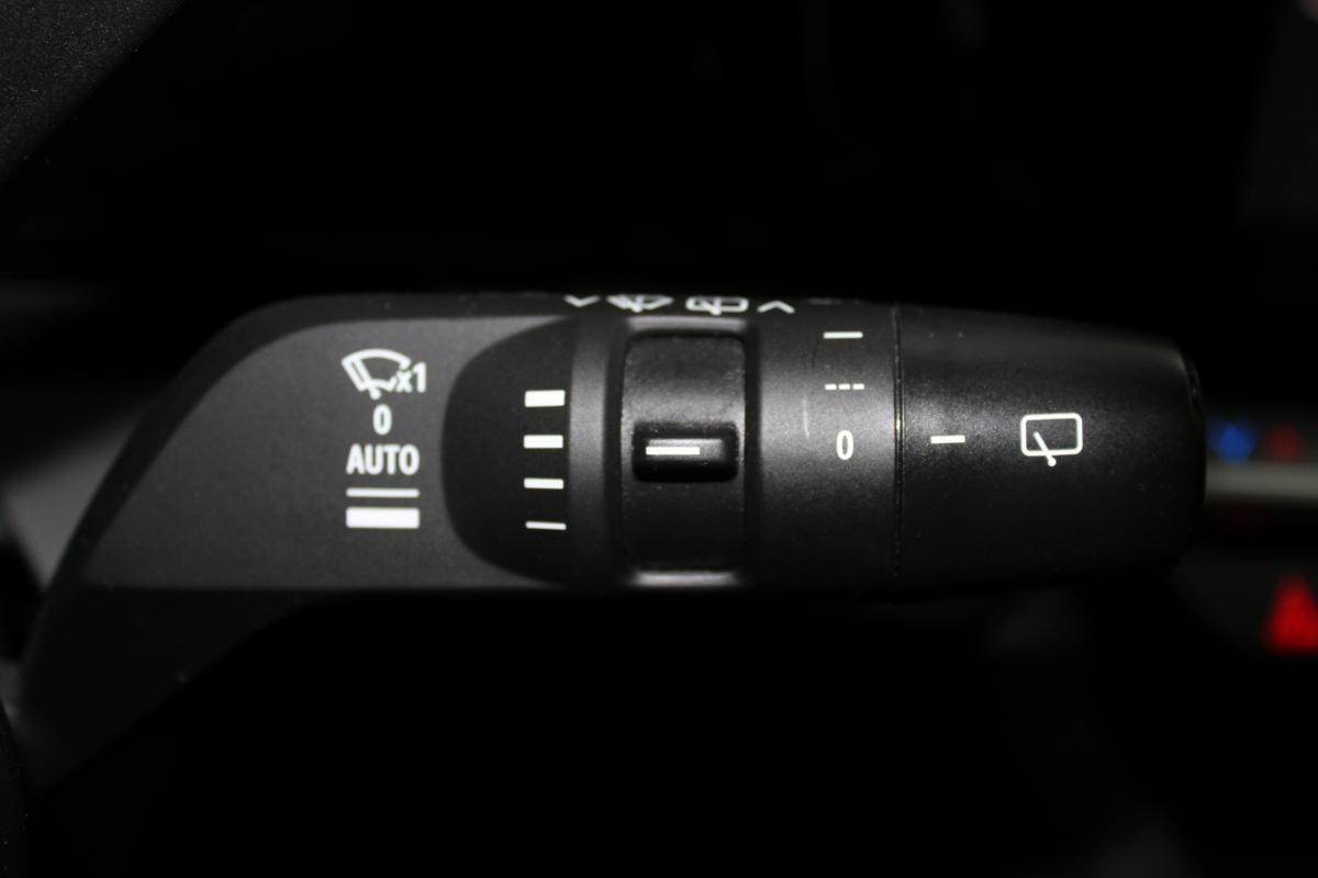 renault-megane-e-tech-2023-eletrico-0cc