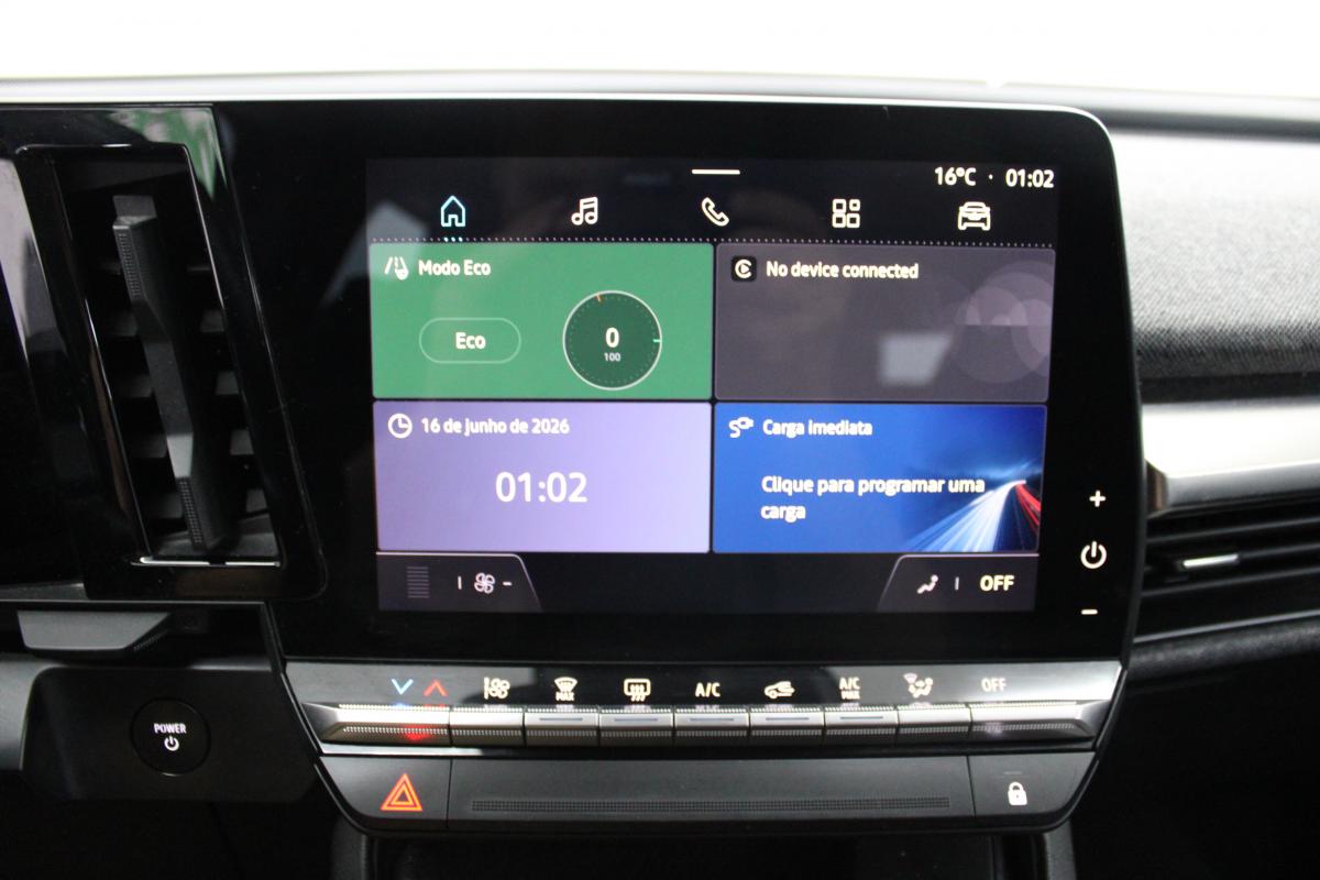 renault-megane-e-tech-2023-eletrico-0cc