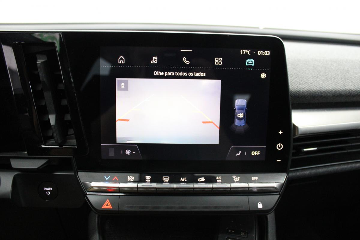 renault-megane-e-tech-2023-eletrico-0cc