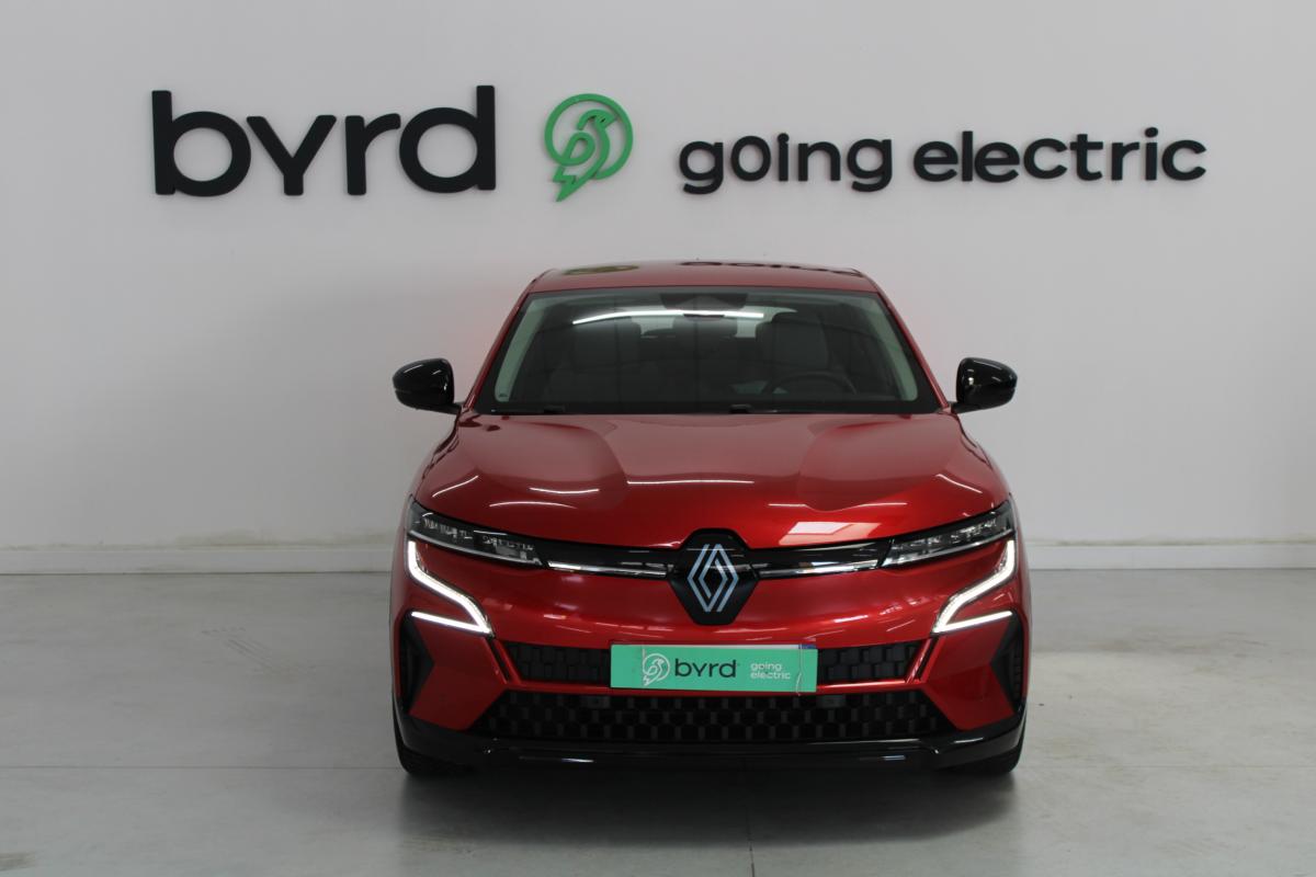 renault-megane-e-tech-2023-eletrico-0cc