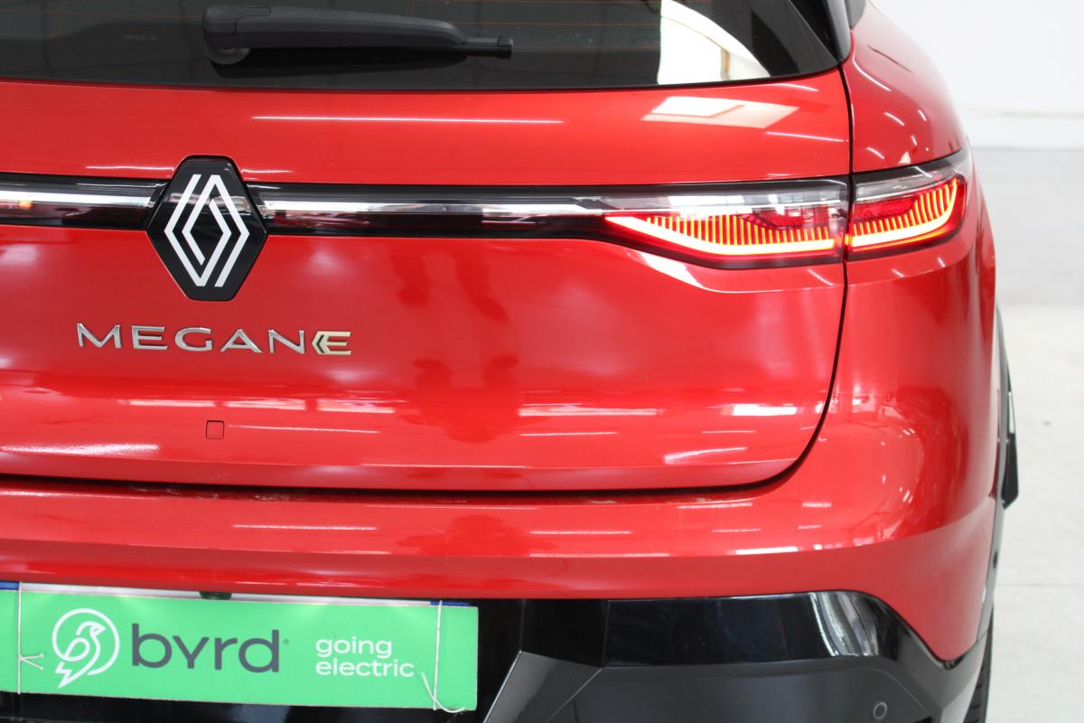 renault-megane-e-tech-2023-eletrico-0cc