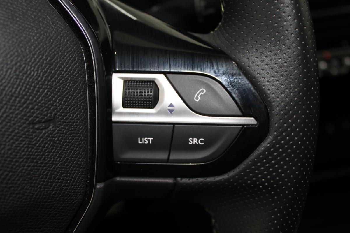 peugeot-e-2008-2025-eletrico-0cc