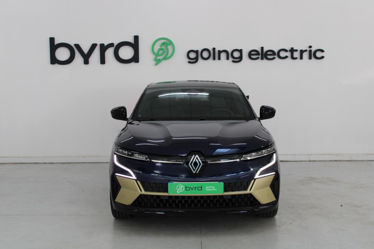 renault-megane-e-tech-2023-eletrico-0cc