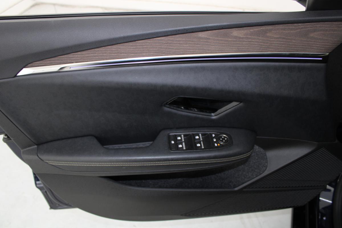 renault-megane-e-tech-2023-eletrico-0cc