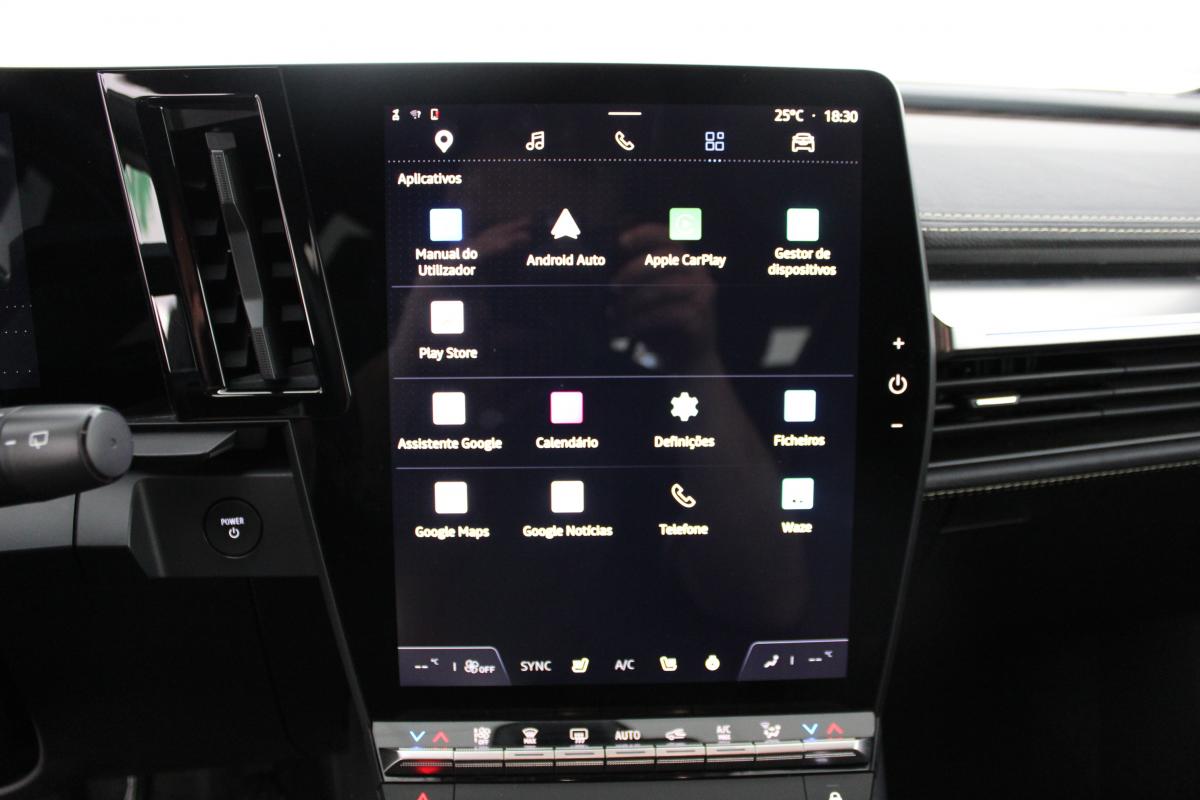 renault-megane-e-tech-2023-eletrico-0cc