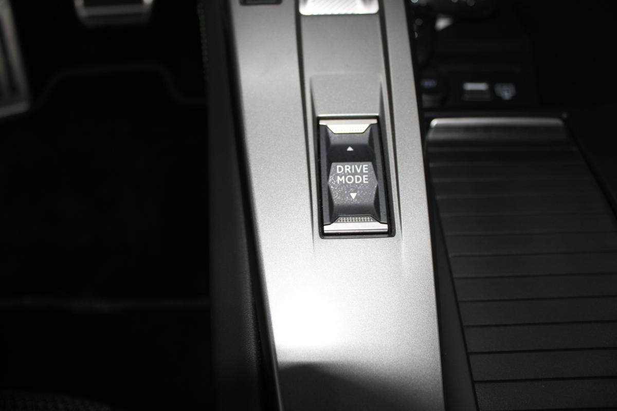 peugeot-e-208-2025-eletrico-0cc