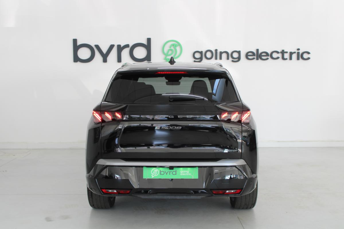 peugeot-e-2008-2025-eletrico-0cc